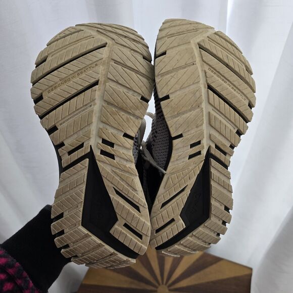 Brooks Revel 5 Womens Sz 6 B Running Shoes White Black Sneakers Athletic Gym Jog - Picture 12 of 13